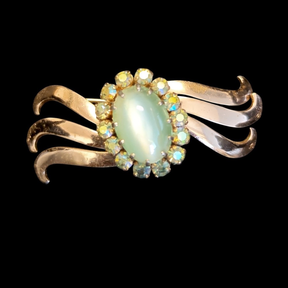Vintage Austria Gold Plated Cat's Eye Aurora Borealis Rhinestone Brooch Pin